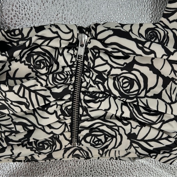 Lovers and Friends Sully Floral Print Puff Sleeve Bobbie Crop Top Size XS - Picture 8 of 11